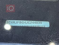 جیپ گراند شیرۆکی